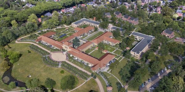 Heijmans_-_De_Hooge_Riet_Ermelo_vogelvlucht_artist_impression